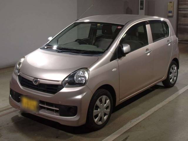 3085 DAIHATSU MIRA E S LA300S 2016 г. (TAA Chubu)